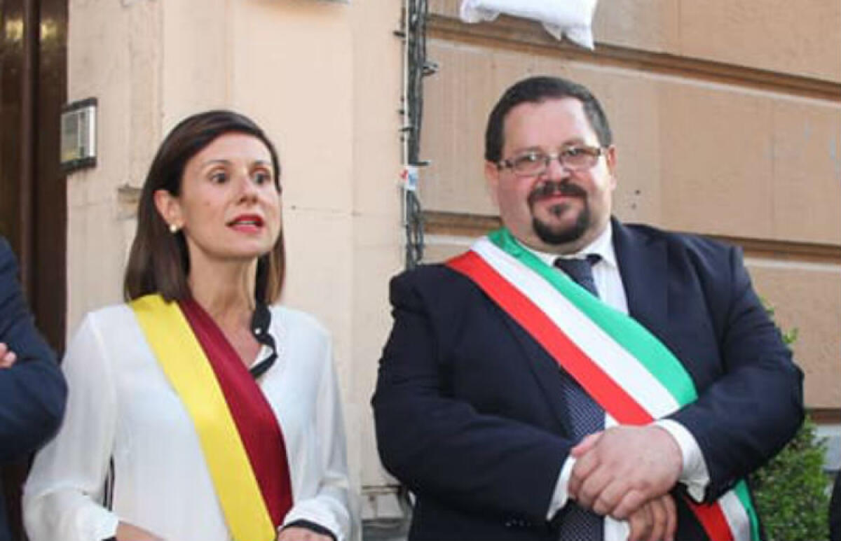 I "giochi" di giunta, crisi Licata-Sicilia Futura: Bennici, "Ventura dovrebbe mettersi in discussione" - Sandra Bennici e il sindaco Domenico Messinese