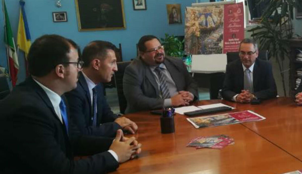 Tre gare d'appalto per il gasdotto dei maltesi, serve la valutazione ambientale sul territorio locale - Il ministro maltese ricevuto dalla giunta solo pochi giorni fa