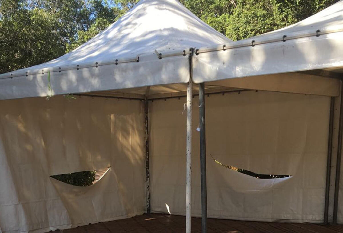 Sventrati in villa Garibaldi tutti i gazebo allestiti per il Festival dei bambini -