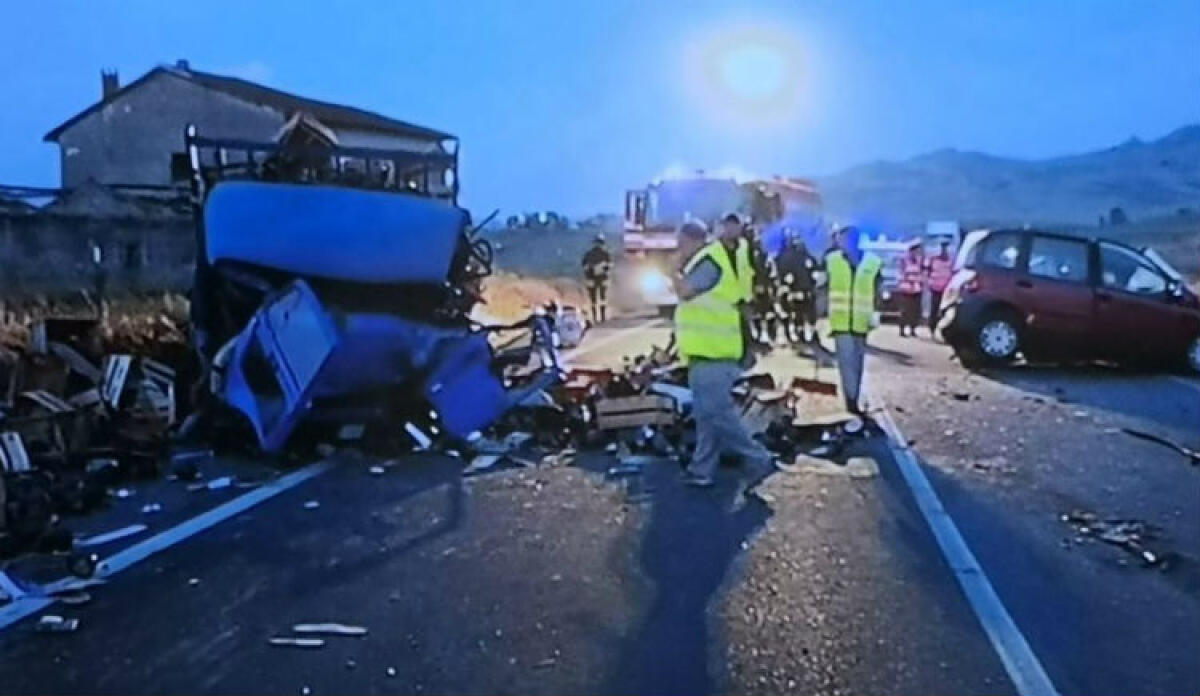 La morte di Nicosia dopo lo schianto sulla Gela-Catania, nominato un perito - L'impatto su un tratto della Gela-Catania