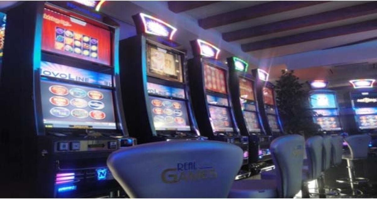Non ha sottratto le slot alla Sisal, archiviata l'indagine contro l'ex titolare di un bar -