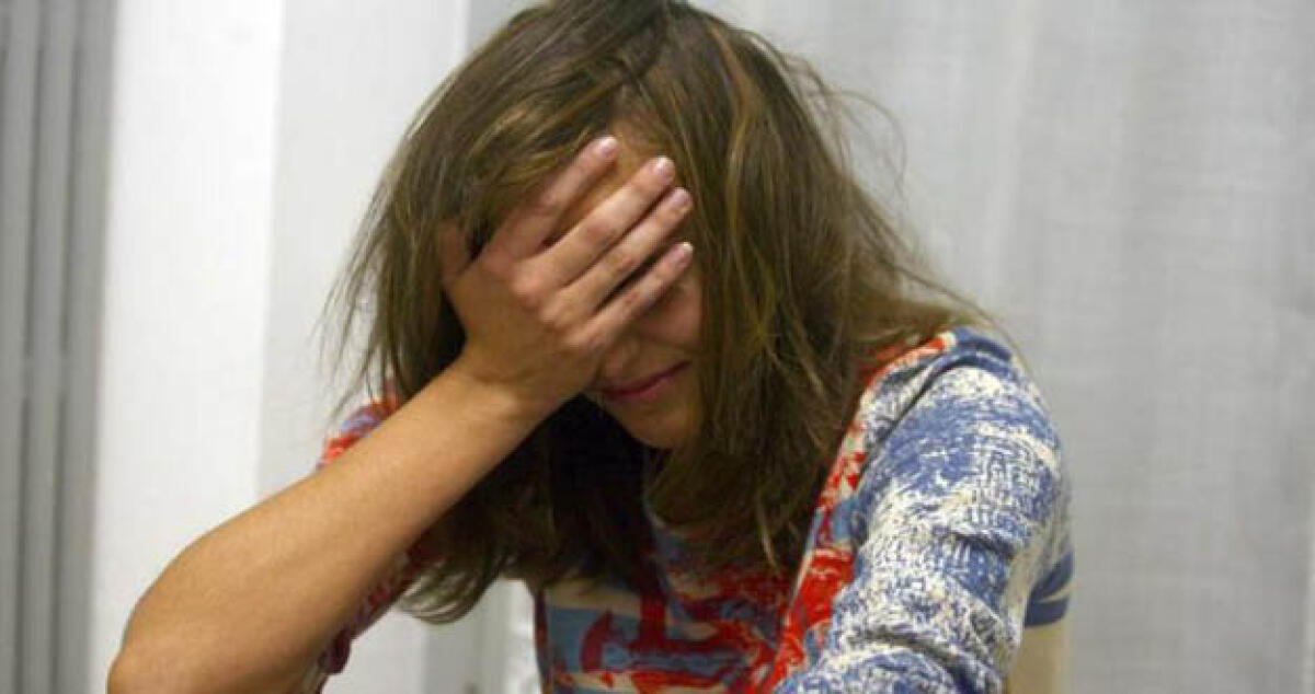 La terribile denuncia di una donna gelese, "hanno cercato di violentarmi": due identificati -