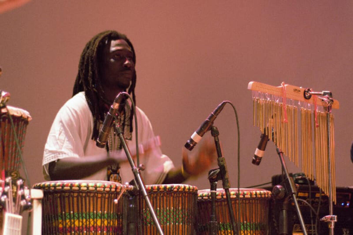Sonorità africane e world music con i senegalesi Gaalgui Nguewel - 