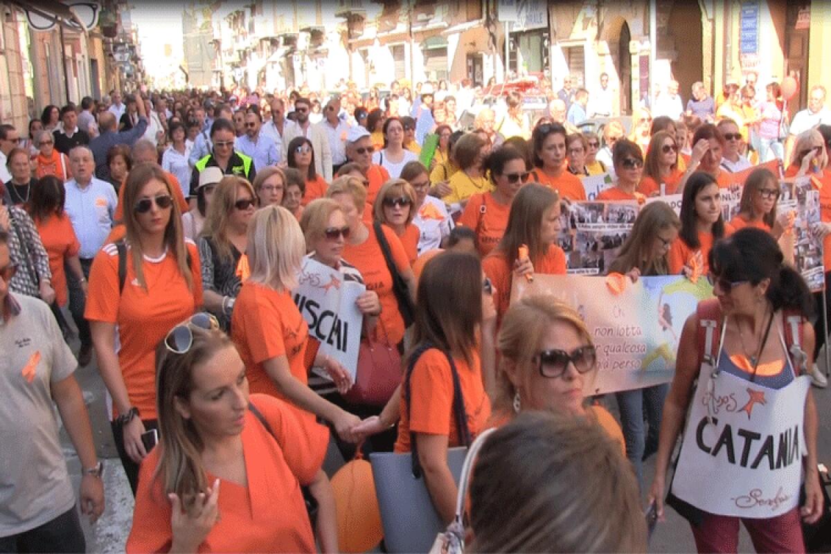 Nel 2017 diagnosticate 150 neoplasie tumorali, in 2000 per chiedere Senologia - Quasi duemila persone alla camminata per la Senologia