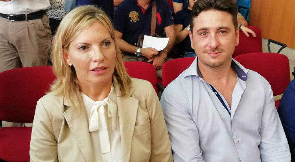 Bartolozzi convoca i forzisti, fissato un primo vertice e la sfiducia a Messinese arriva all'Ars - Giusi Bartolozzi e l'ex coordinatore cittadino Emanuele Maniscalco