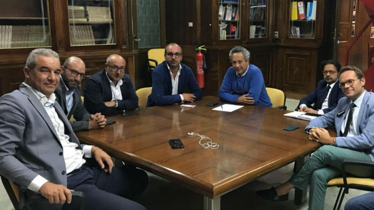 Un tavolo dei sindaci per l'area di crisi, 25 milioni non bastano: vertice sindacati-commissario - I confederali chiedono di incontrare i vertici Ati (immagine di repertorio)