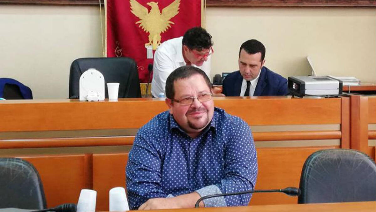 Perdono Messinese e i suoi "suggeritori", il disastro politico di un cambiamento mancato - L'ex sindaco Domenico Messinese 