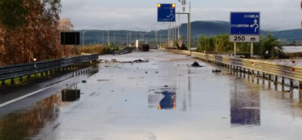 Piogge e strade al limite, conseguenze sulla Gela-Catania: spostamenti ridotti - 