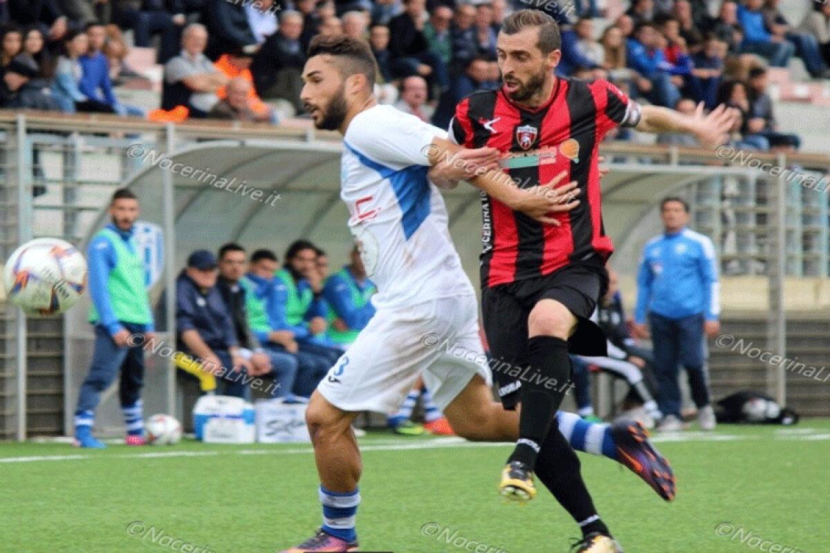 Gela senza Sowe e Bonanno contro la Nocerina ma l'obiettivo è la prima vittoria al Presti - Uno scatto di Gela-Nocerina dell'andata