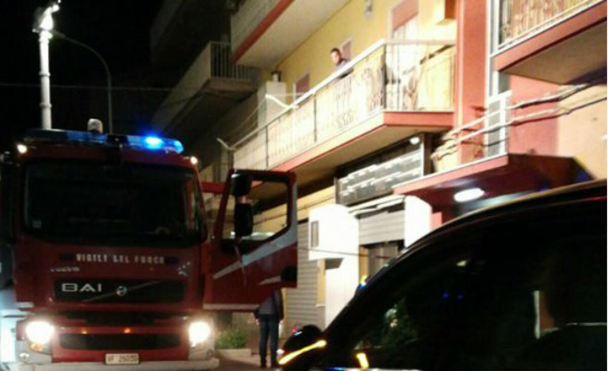 Nuovo incendio a Caposoprano, fiamme ad uno studio professionale - foto archivio