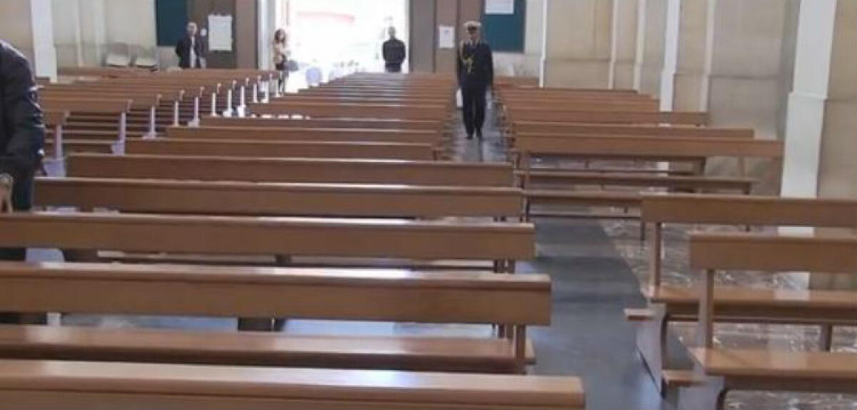 Silenzio assordante su Gaetano Giordano, politica, istituzioni e cittadini l'hanno dimenticato - La chiesa di San Giacomo vuota