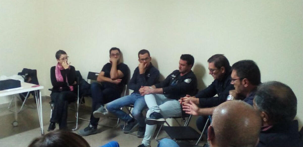 "Di Maio non ha firmato l'accordo di Siciliano", la call grillina: "Niente pattumiere industriali" - Alla call anche la questione bonifiche