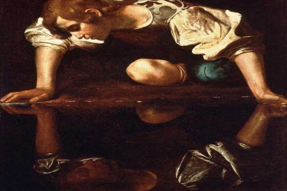 Come aggravare il narcisismo sui social media - Nella foto una immagine lievemente alterata dell'opera Narciso di Caravaggio. 