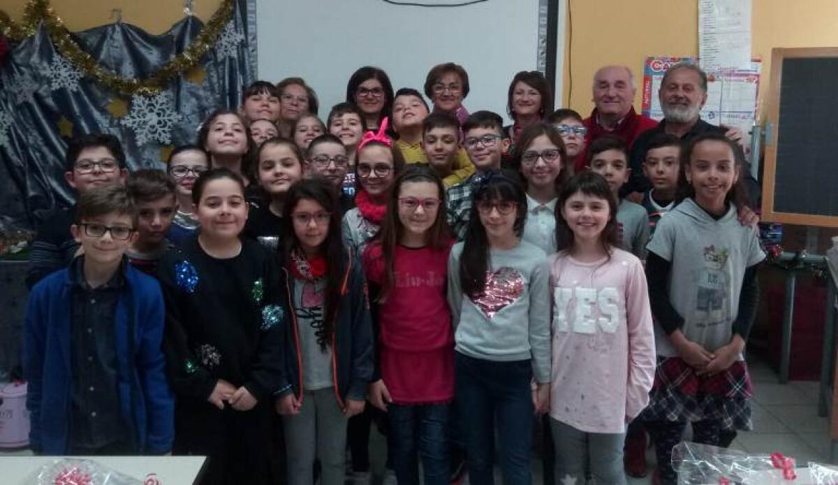 Tombola di beneficenza alla Primaria della Nicholas Green - 