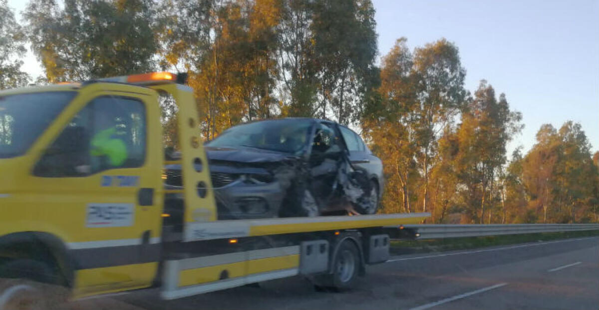 Lo schianto sulla 626, dopo diverse ore strada riaperta al transito - Una delle auto danneggiate dall'impatto