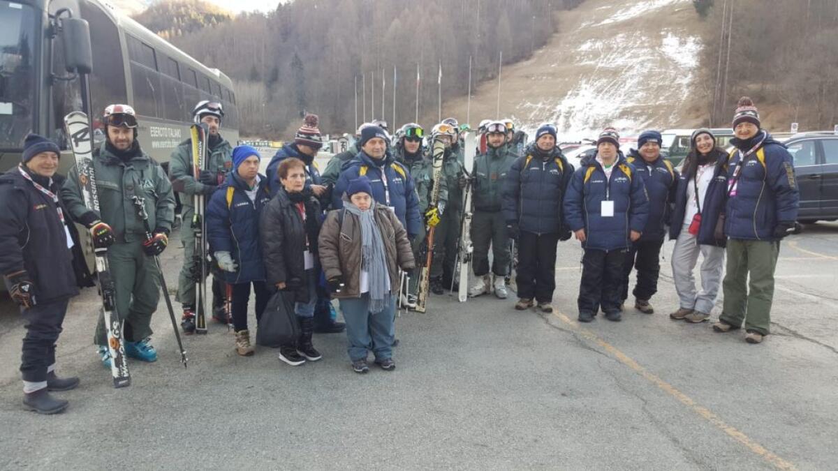 Si allenavano in spiaggia ma conquistano 5 medaglie d'oro ai Giochi Invernali sulla neve - 