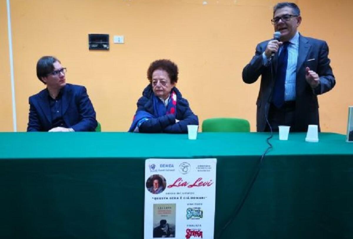 Lia Levi racconta l'orrore della Shoah ai ragazzi della Quasimodo - 