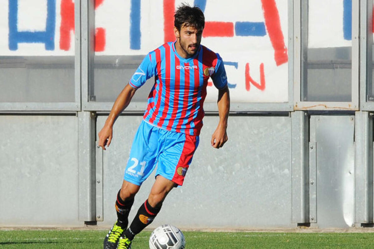 Il Gela tessera l'ex Igea Virtus Fabio Aveni ma rinuncia all'attaccante Masia - Fabio Aveni si allena con il Gela 