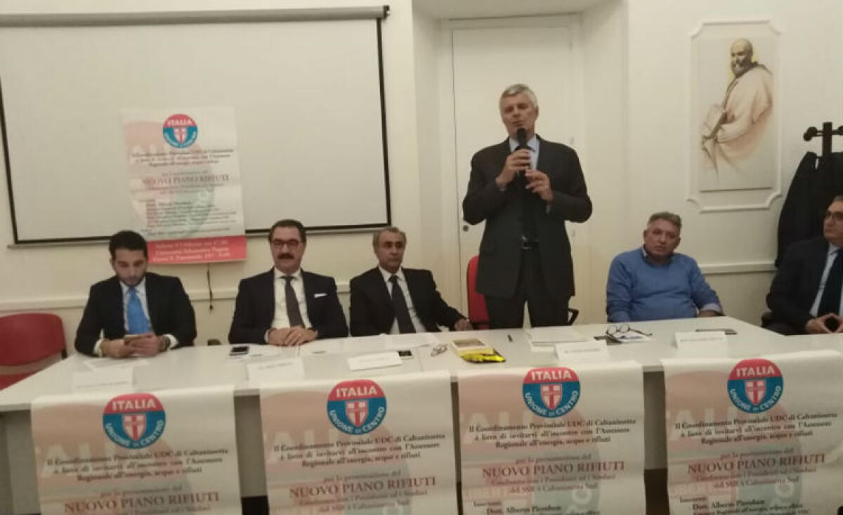 Candidati e "papabili"...tutti da Pierobon, la visita dell'assessore: si cerca l'appoggio Udc - Pierobon in città ad illustrare il piano regionale dei rifiuti