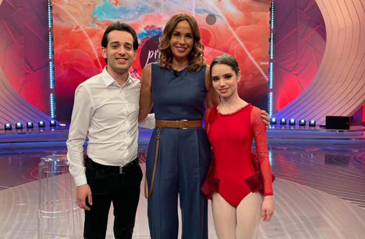 "La prima volta" di Emanuele D'Angeli, insieme a Bernadette su Rai 1 - 
