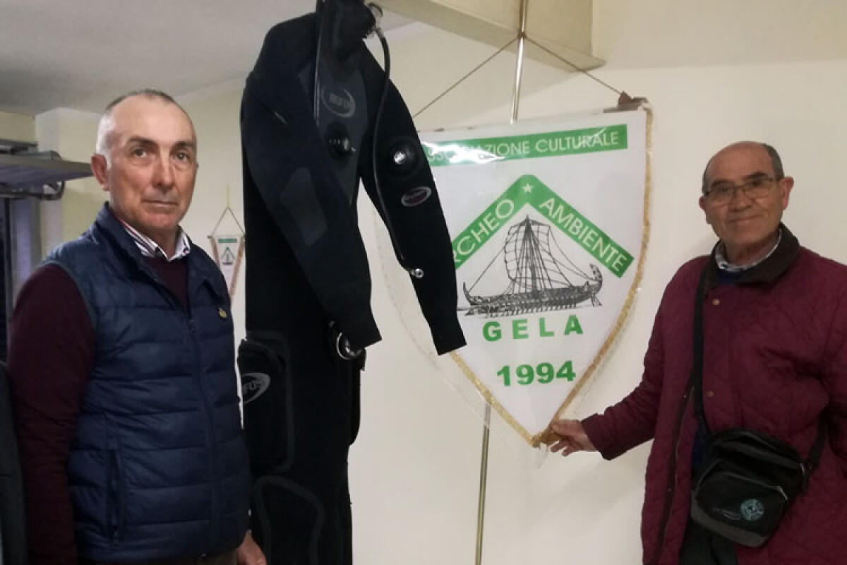 L'Archeo Ambiente dona una muta da sub a Franco Cassarino per continuare un sogno - 