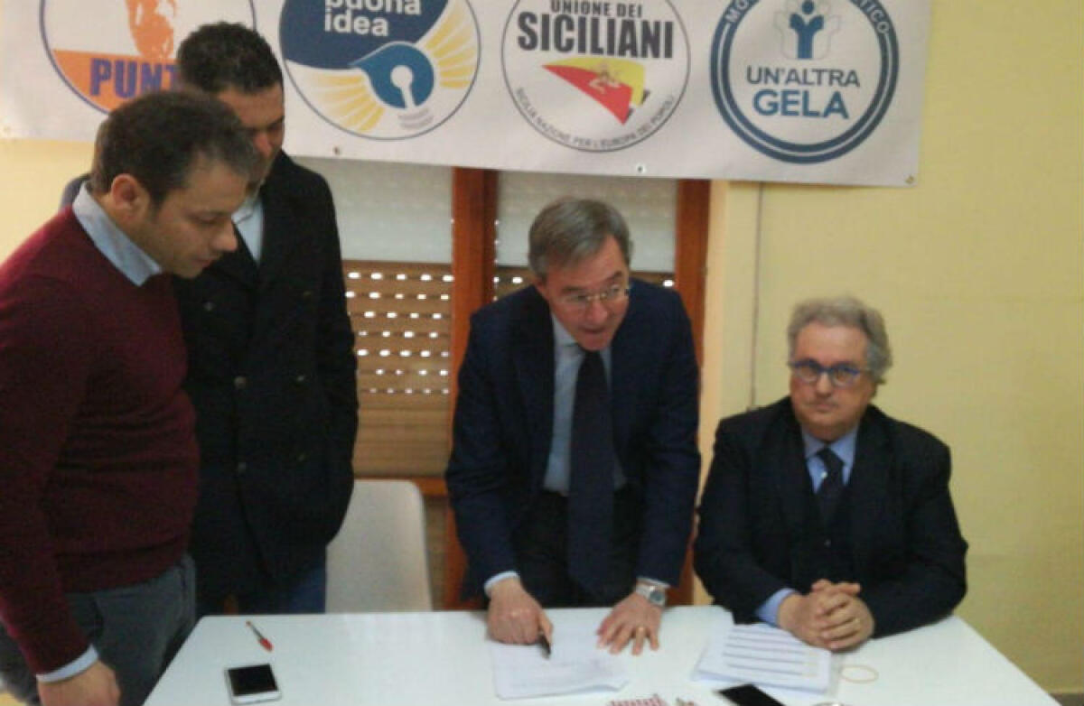 Greco manda l'invito al Pd, "gruppo civico ha sempre riconosciuto il valore dei partiti" - Greco ha convocato per primi i "civici" e lancia stoccate al fronte critico della sua maggioranza