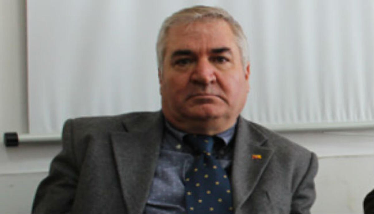 I sicilianisti dell'associazione "Trinakria" a Palermo per commemorare la rivoluzione del Vespro - Il presidente Carnevale