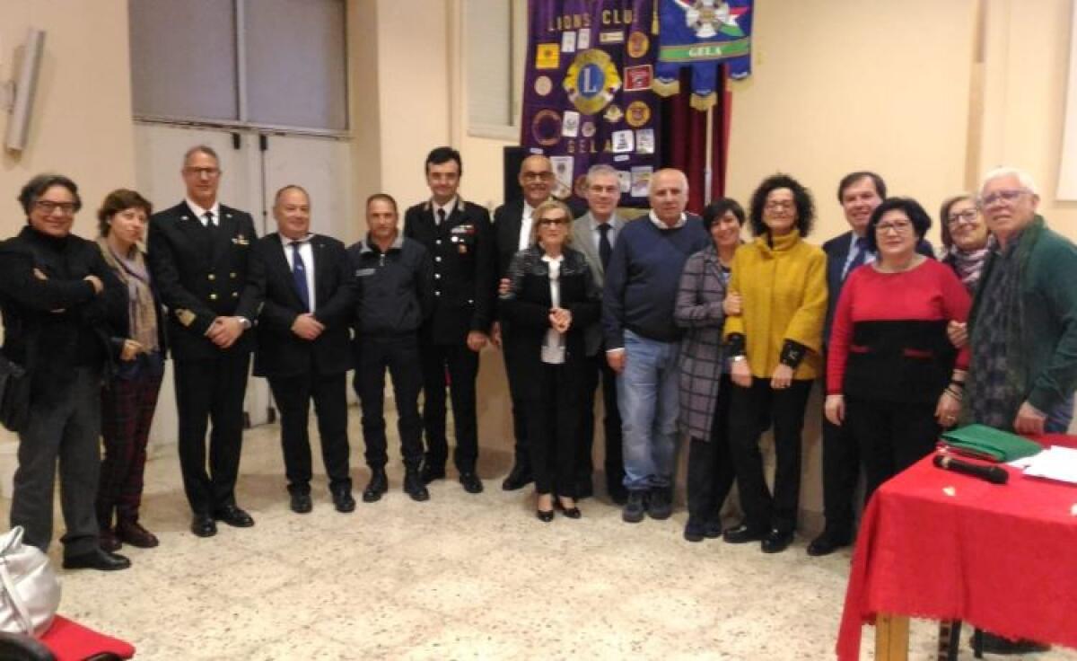 Fibrosi cistica in giovane età, specialisti e Ancri incontrano le studentesse dell'Alighieri - 