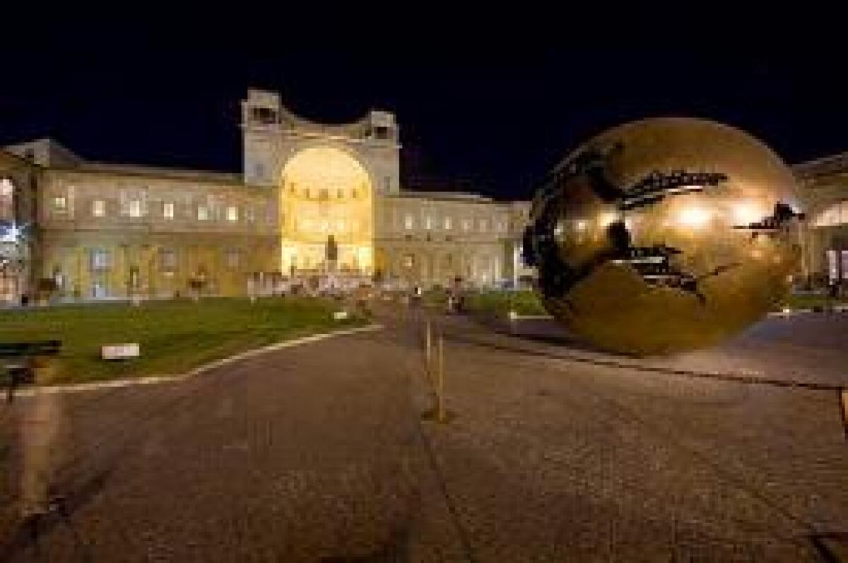 MUSEI VATICANI, TORNANO LE APERTURE NOTTURNE - 