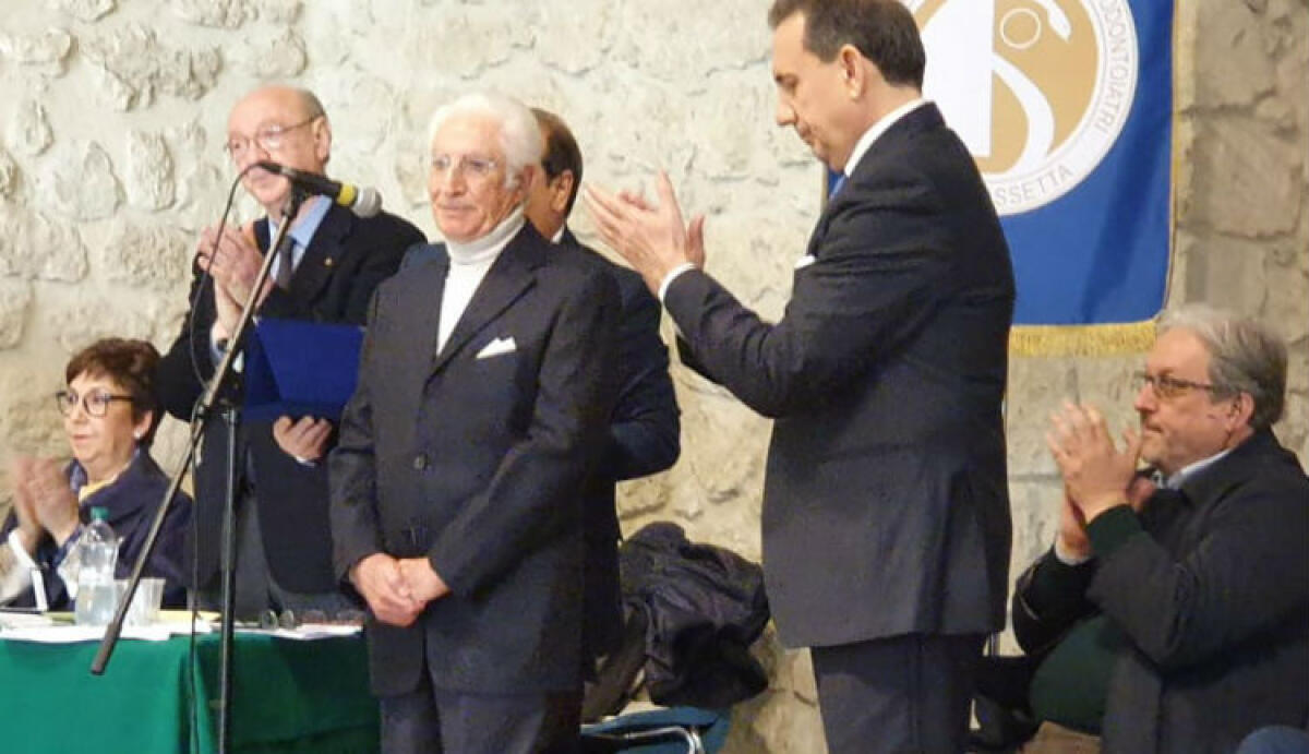 Cinquant'anni dedicati alla medicina e alla cardiologia, riconoscimento allo specialista Trovato - Il cardiologo premiato a Caltanissetta