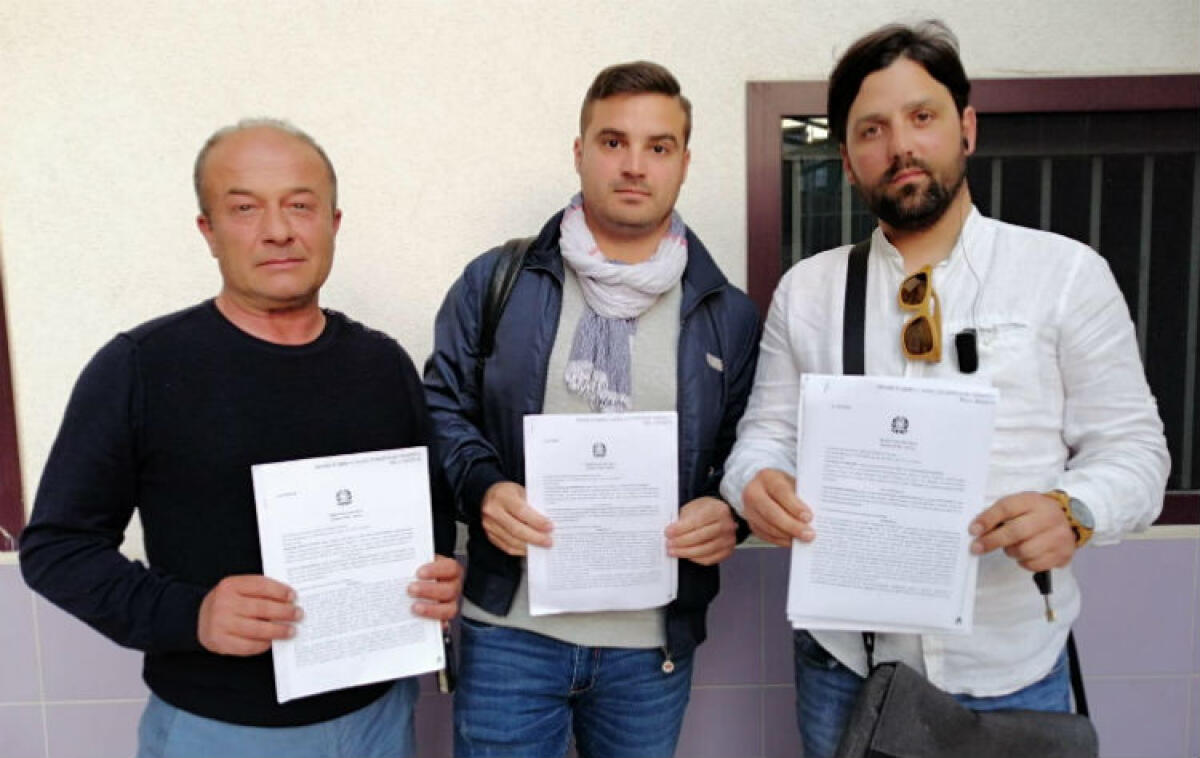 "Buttati via dopo anni di lavoro", la storia di tre ex dipendenti Ascot: "Licenziati solo per risparmiare" - Gli ex lavoratori Ascot hanno deciso di raccontare pubblicamente la loro vicenda