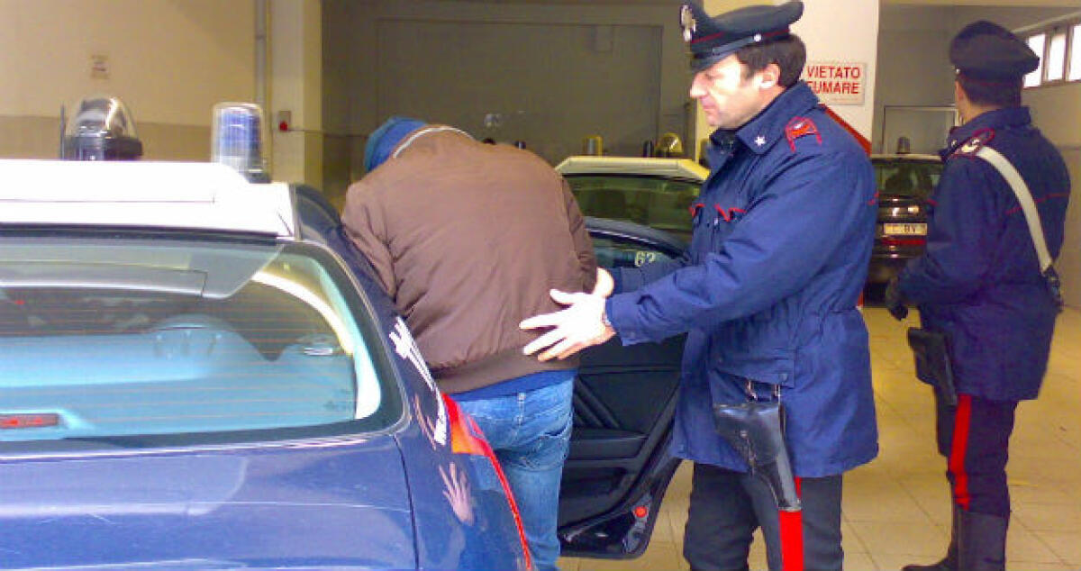 Cittadino afghano arrestato per traffico di droga: dovrà scontare ventuno mesi di carcere - 