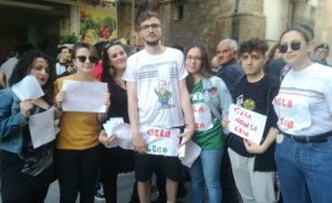 studenti-protesta-300x184.jpg