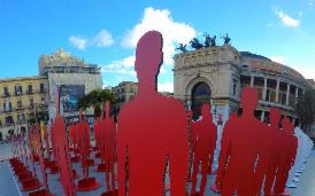 INCIDENTI LAVORO: UGL, A PALERMO 1133 SAGOME PER RICORDARE VITTIME - 