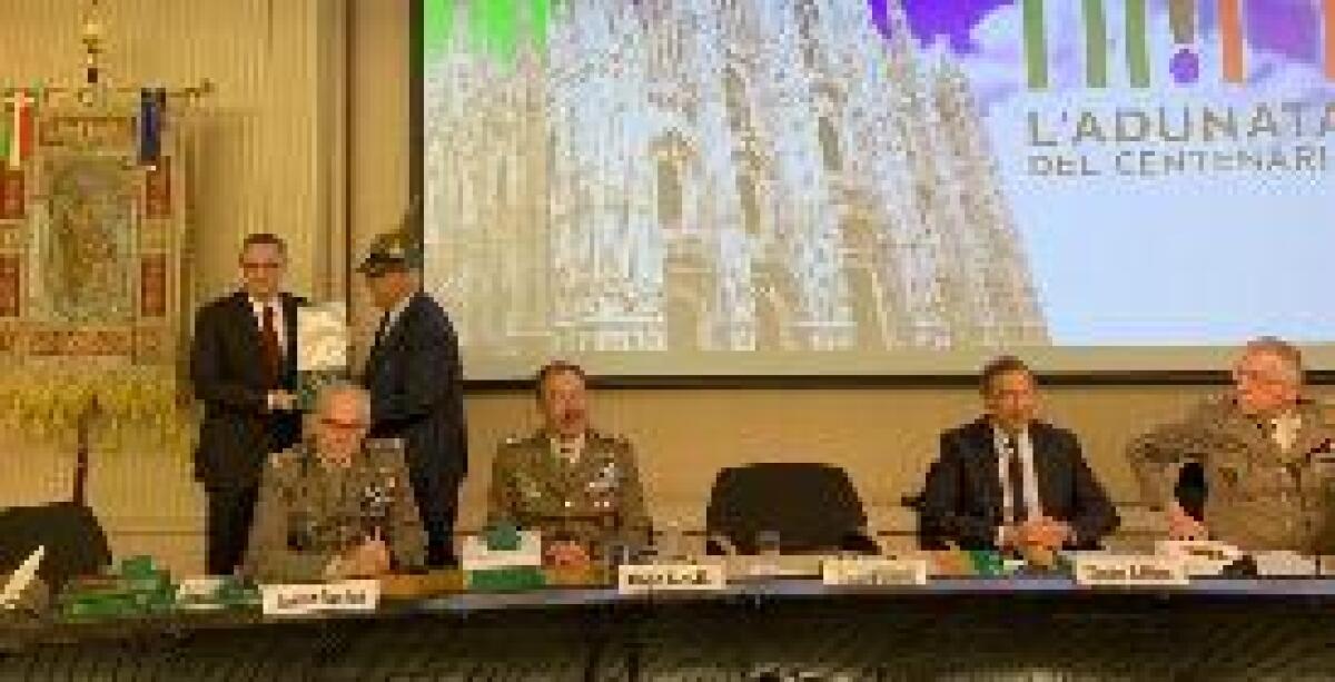 MILANO ACCOGLIE GLI ALPINI PER IL CENTENARIO DELL'ANA - 