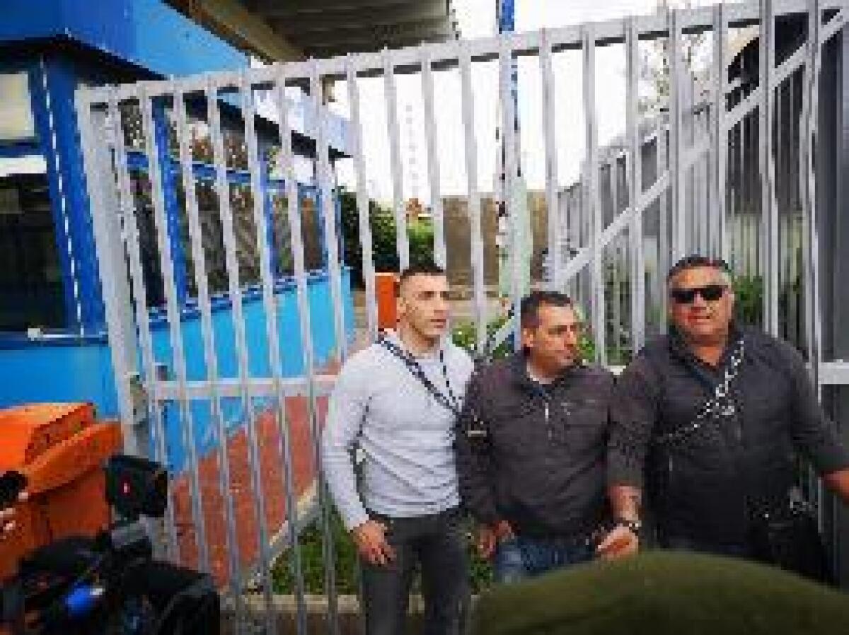 BLUTEC: OPERAI SI INCATENANO A TERMINI IMERESE, FIM "INTERVENGA DI MAIO" - 
