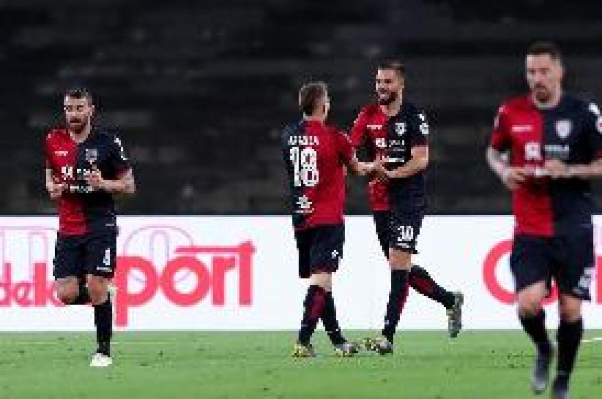 CALCIO: CRISCITO SU RIGORE RISPONDE A PAVOLETTI, GENOA-CAGLIARI 1-1 -