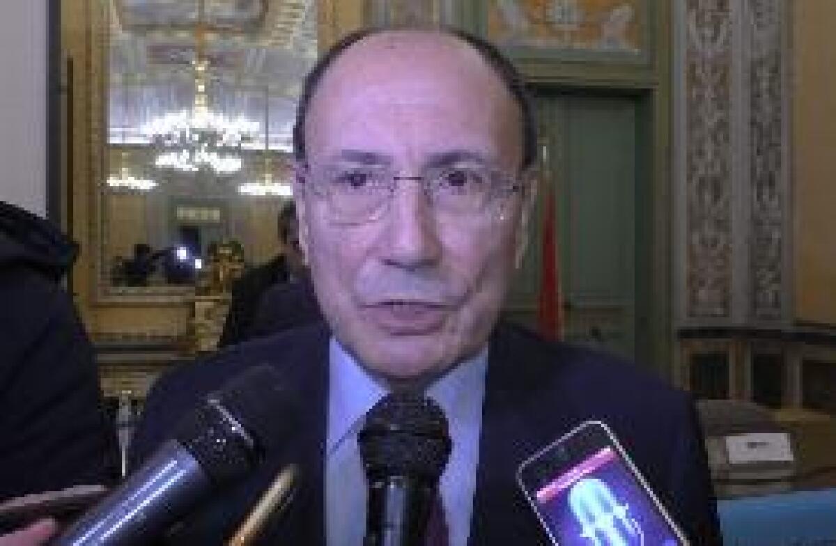 SIRI: SCHIFANI "NON È TENUTO A FARE ALCUN PASSO INDIETRO" - 