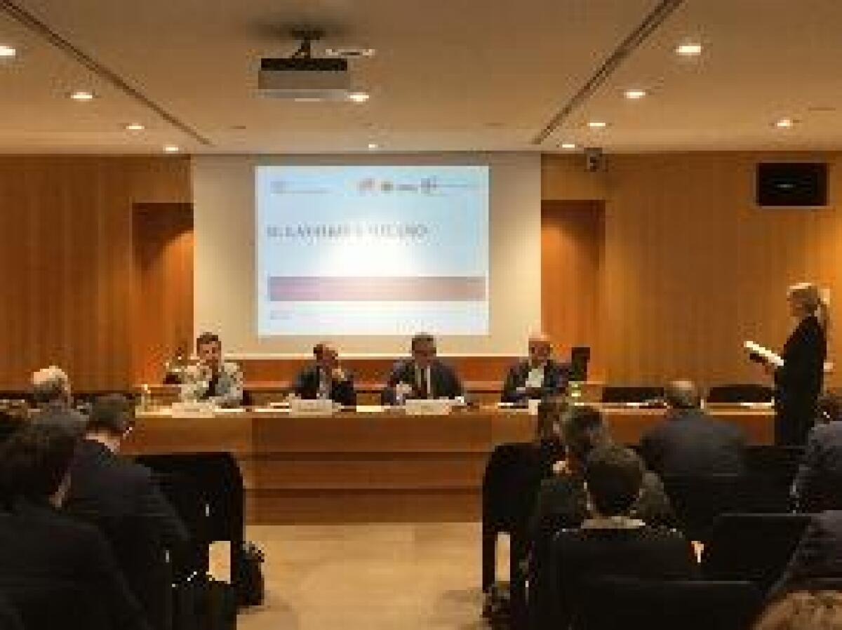 IN LOMBARDIA CRESCE L'OCCUPAZIONE FEMMINILE, CALA QUELLA UNDER 45 - 