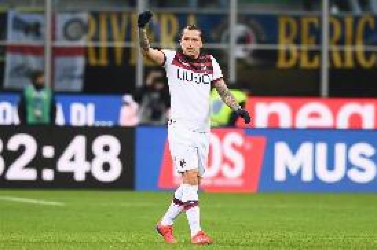 CALCIO: DOPPIETTA SANTANDER, BOLOGNA BATTE 3-2 NAPOLI - 