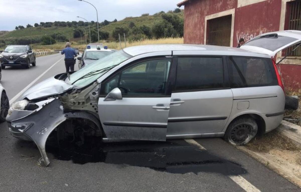 Due incidenti stradali sulla Gela-Licata a causa della pioggia - 
