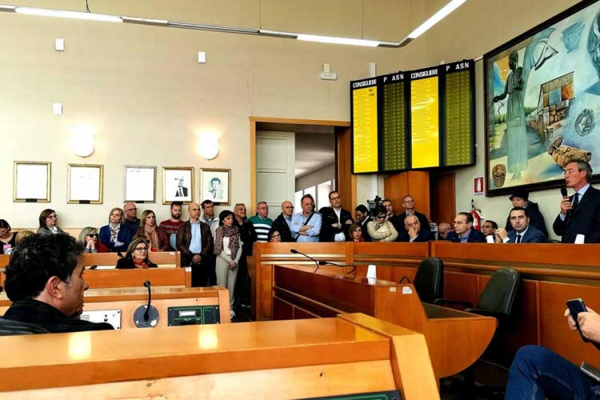 Drappello di centrodestra fa quadrato, "opposizione rigorosa al sindaco ma pronti al dialogo" -