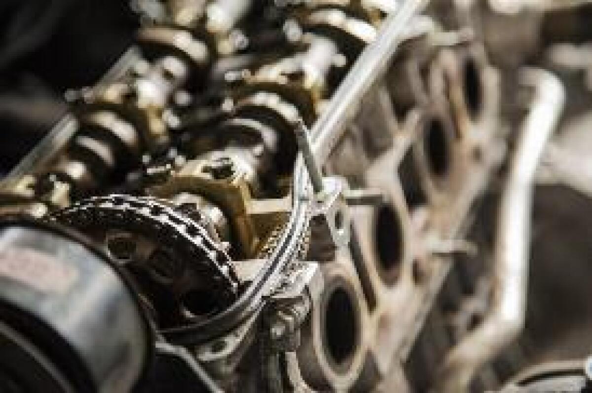 INDUSTRIA: ISTAT, A MARZO FATTURATO +1.3% SU BASE ANNUA - 