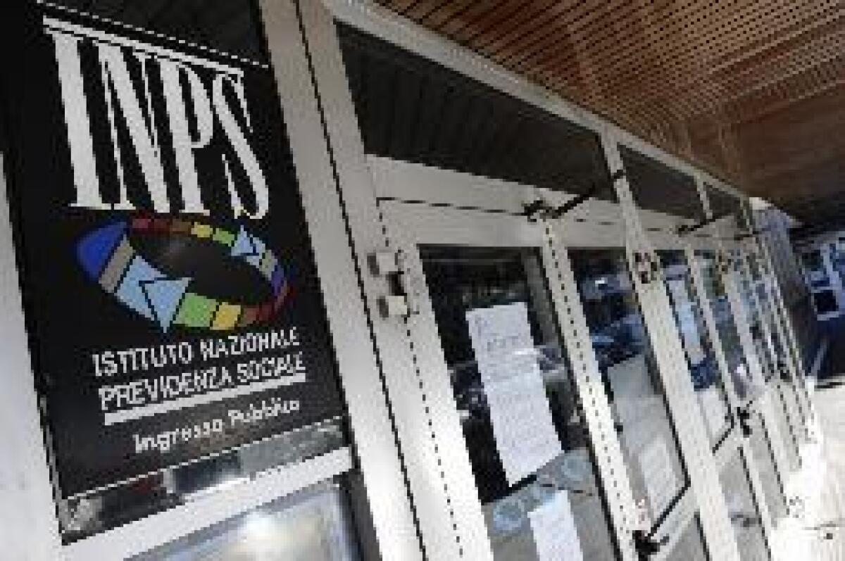 REDDITO DI CITTADINANZA, OLTRE UN MILIONE DI DOMANDE - 