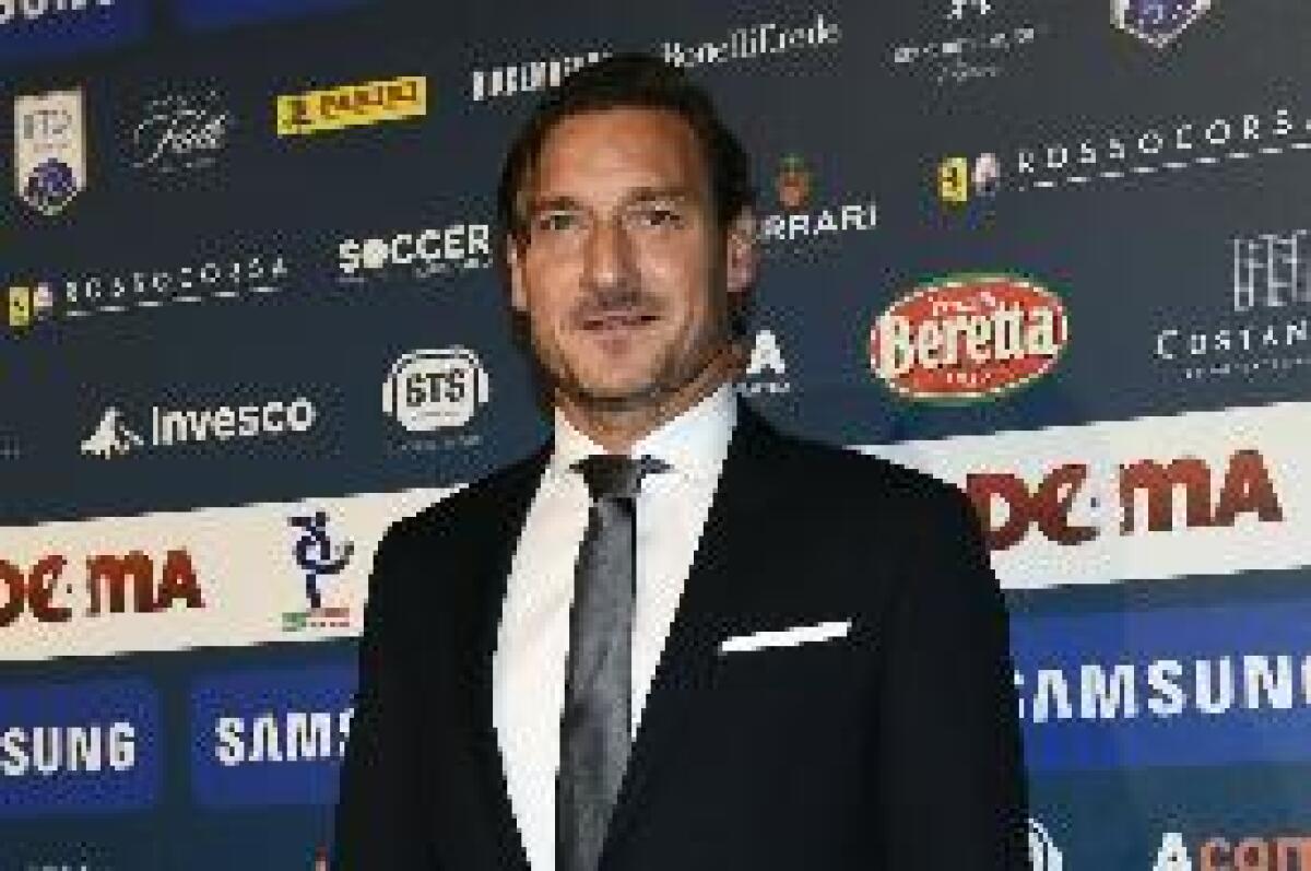 CALCIO: ROMA. TOTTI "ZANIOLO HA BUONE PROSPETTIVE, PUNTARE SU GIOVANI" - 