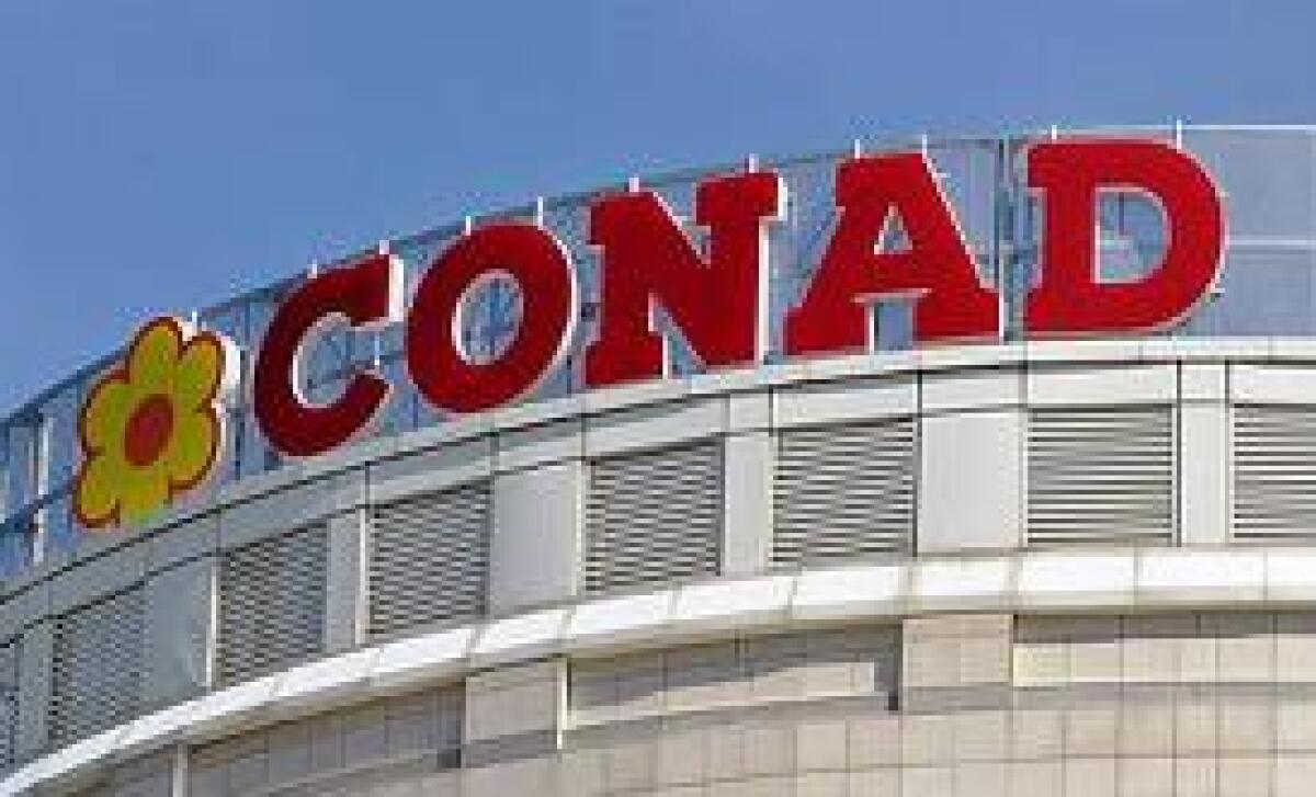 CONAD ACQUISISCE LE ATTIVITÀ DI AUCHAN IN ITALIA -