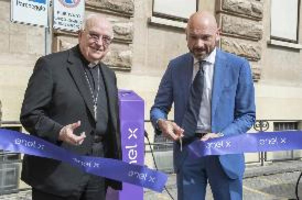 MOBILITÀ SOSTENIBILE IN VATICANO, 12 PUNTI RICARICA AUTO ELETTRICHE - 