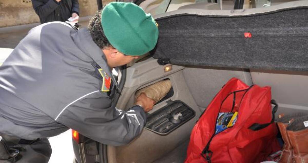 Definitiva la condanna a 4 anni e mezzo per una cinquantenne: scatta l'arresto per droga - 