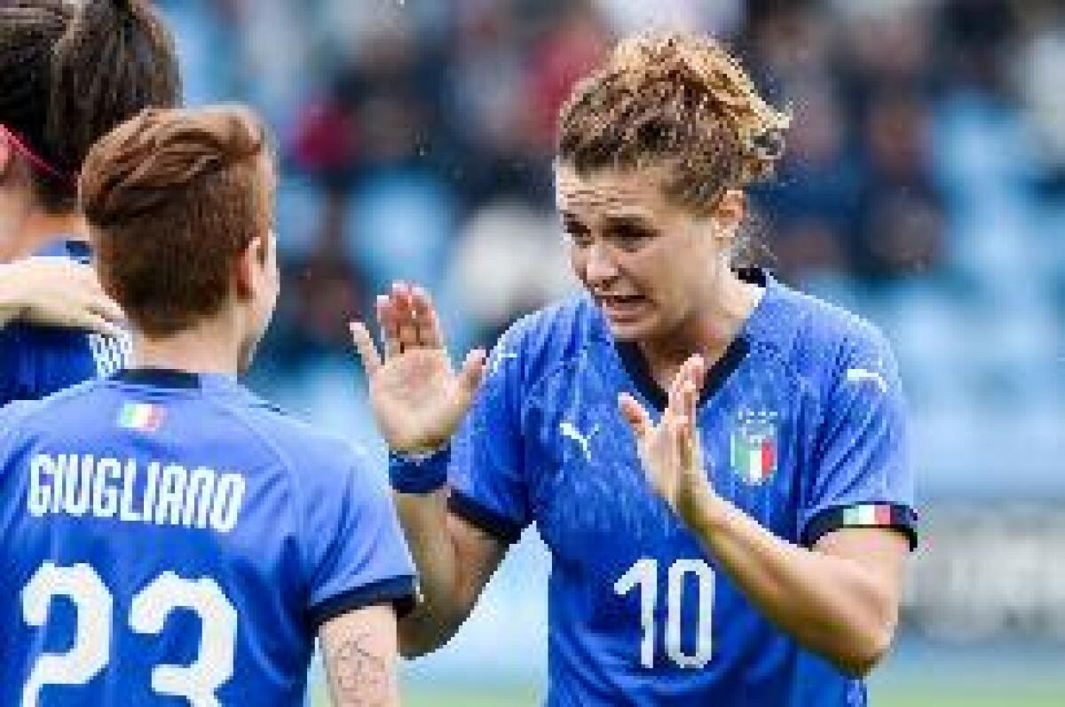 CALCIO: MONDIALI DONNE. ITALIA-GIAMAICA 5-0, AZZURRE AGLI OTTAVI -