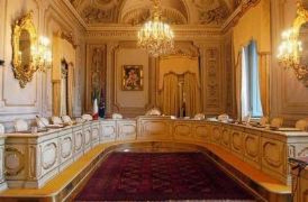 DL SICUREZZA: CONSULTA "INAMMISSIBILI RICORSI REGIONI SU STRANIERI" - 
